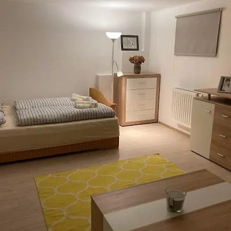 Apartament Pommedi