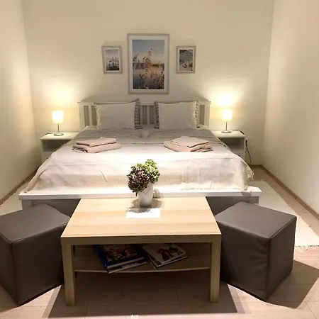 Pommedi Apartament Balatonalmádi