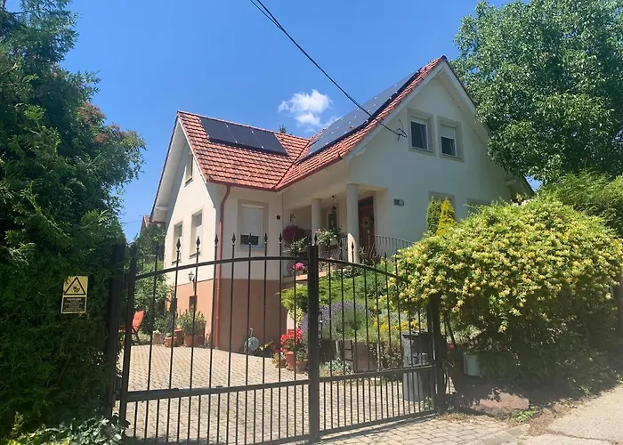 Pommedi Apartmán *