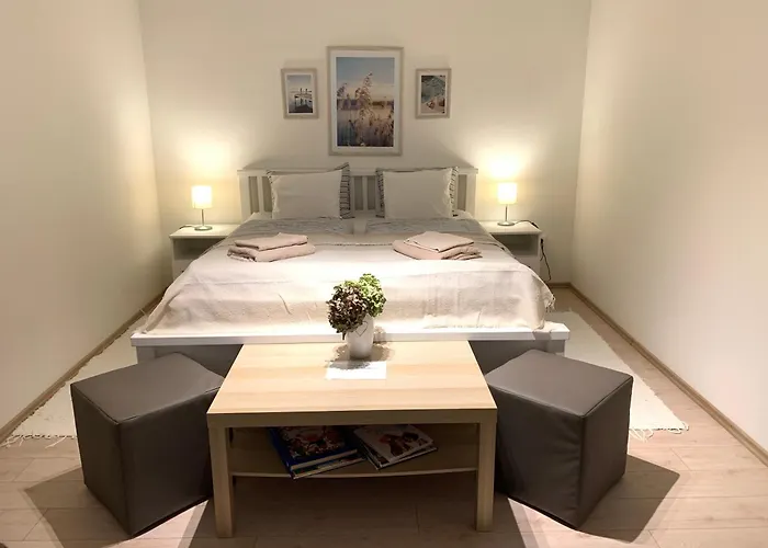 Pommedi Apartmán Balatonalmádi